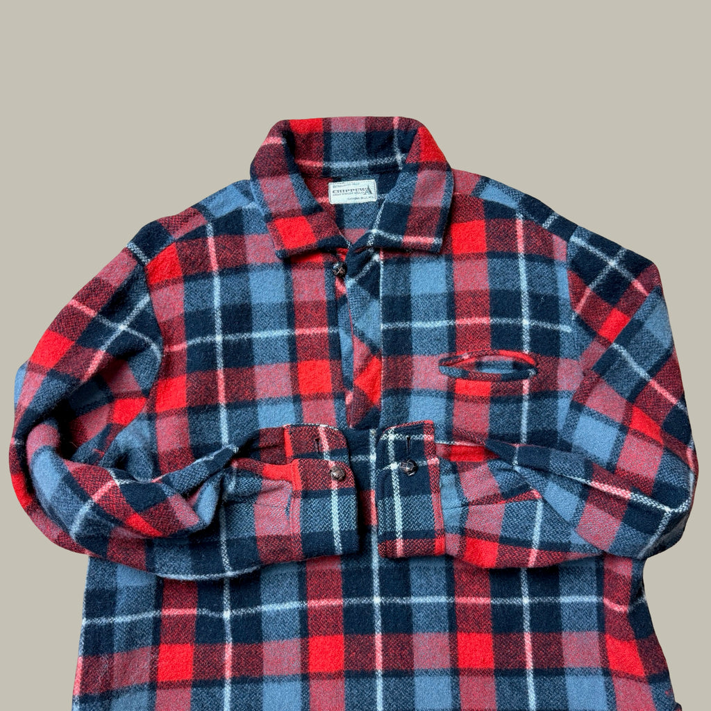 CHIPPEWA FALLS WOOLEN MILL RED BUFFALO PLAID WOOL PULLOVER CIRCA EARLY 1960S