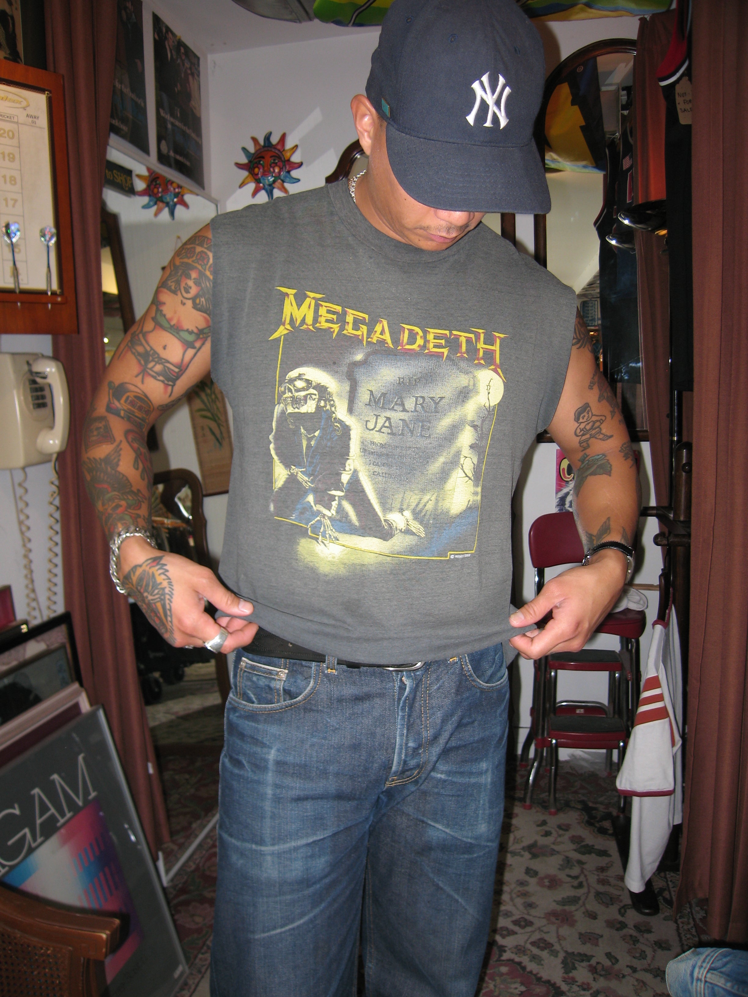 MEGADETH “RIP MARY JANE” CUT-OFF T-SHIRT · CIRCA 1988